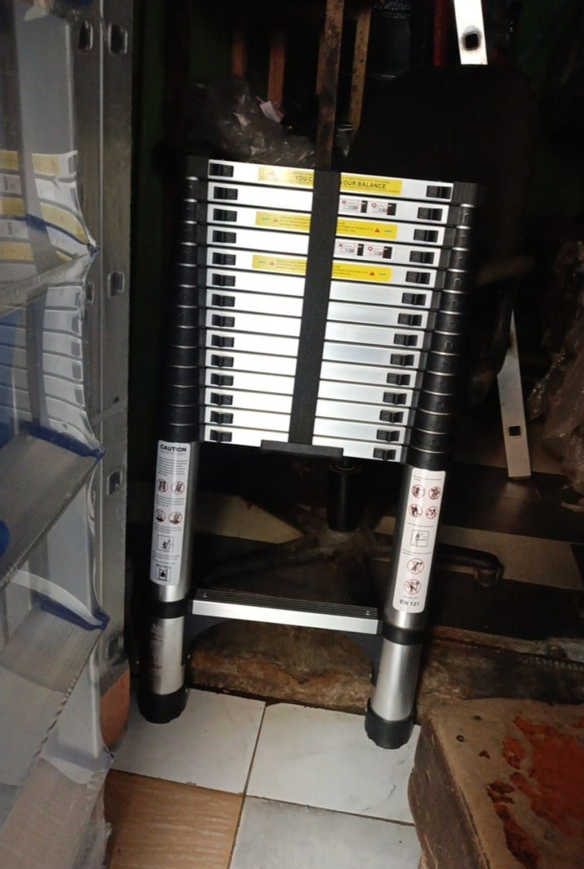 Portable Collapsed Ladder